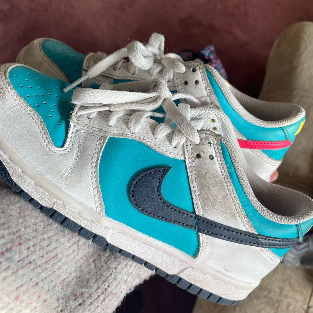 Nike Kids Teal and White Sneakers